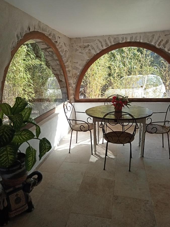 לורג Bas De Villa Au Chant Des Cigales מראה חיצוני תמונה